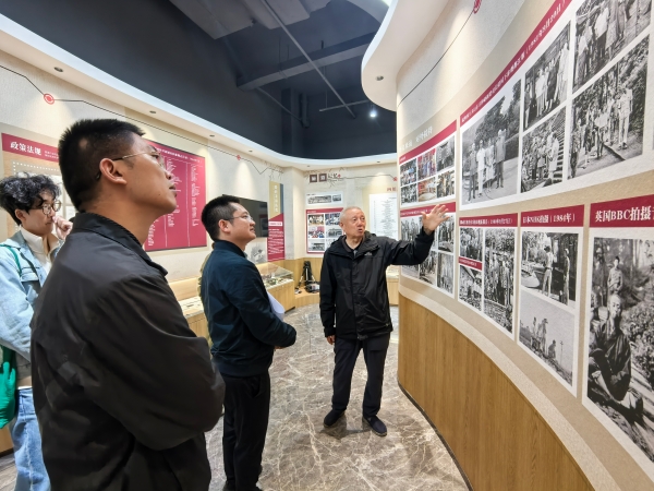 双流区文广体旅参观陈列馆3_副本.jpg 双流区文广体旅参观陈列馆3_副本.jpg