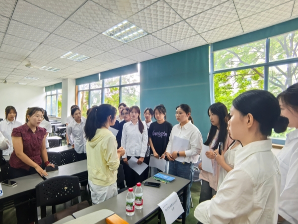 D2853BB7D982BD4CCE99F5E8AE2ACFB4_副本.jpg