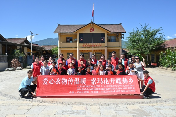 B465A9C9AFFF20E548E8D5CD3C8B40DB_副本.jpg